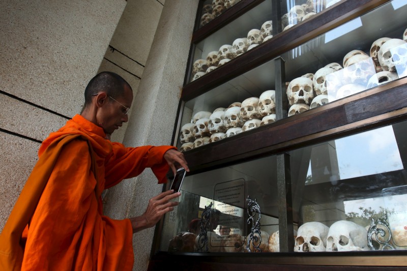 3 Days Khmer Rouge Reveal